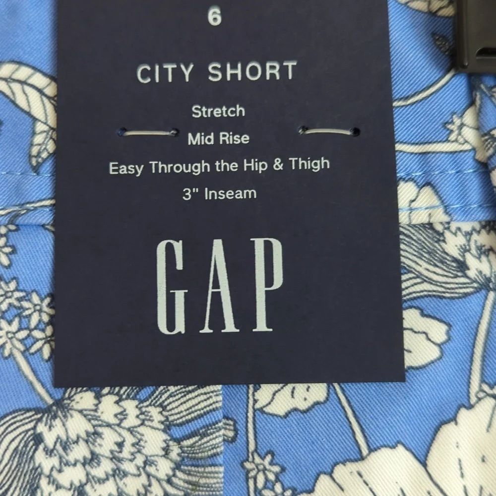 Gap‎ Blue & White Floral City Shorts Sz 6